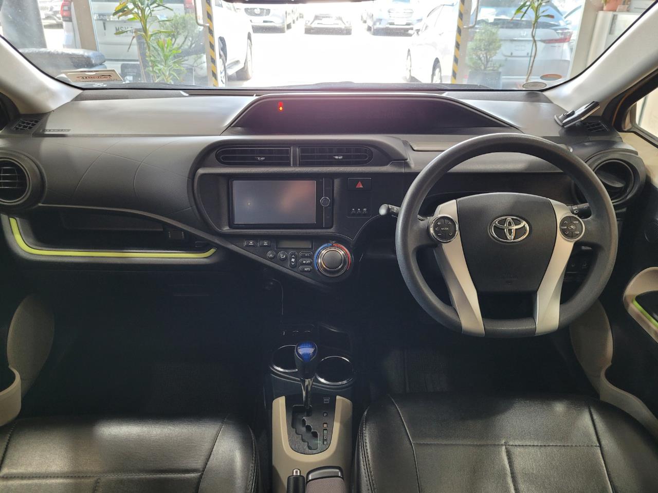 2013 Toyota Aqua