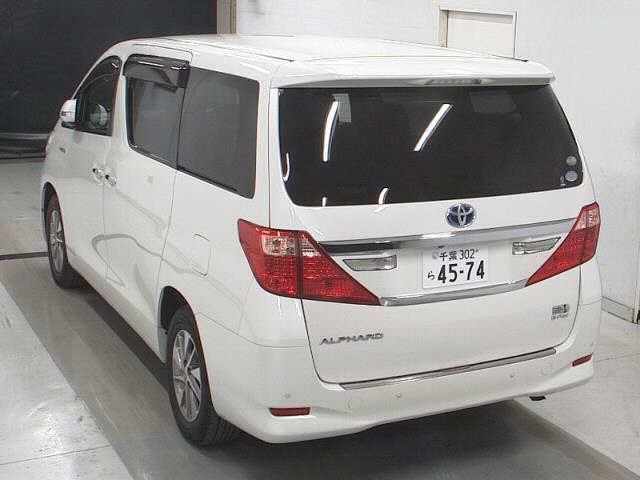 2014 Toyota Alphard