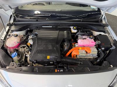 2022 Hyundai IONIQ - Thumbnail