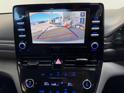 2022 Hyundai IONIQ - Thumbnail