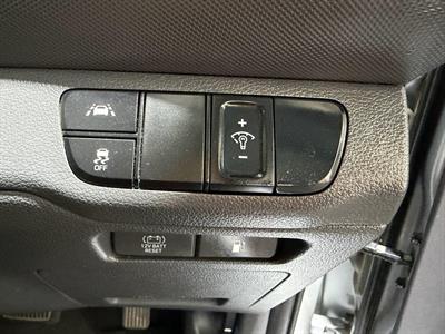 2022 Hyundai IONIQ - Thumbnail