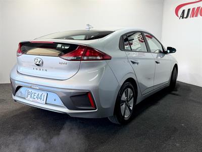 2022 Hyundai IONIQ - Thumbnail