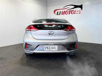 2022 Hyundai IONIQ - Thumbnail