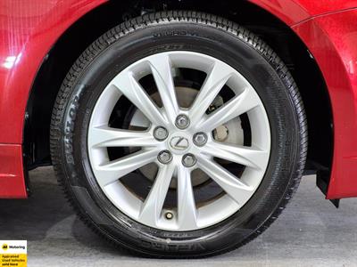 2017 Lexus CT200H - Thumbnail