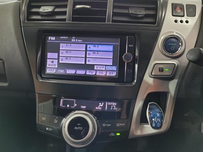 2013 Toyota Prius - Thumbnail