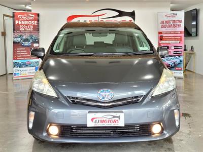 2013 Toyota Prius - Thumbnail