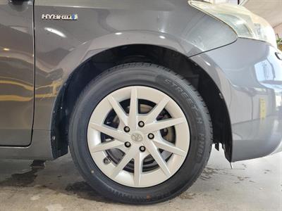 2013 Toyota Prius - Thumbnail