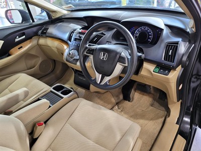 2008 Honda Odyssey - Thumbnail