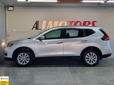 2022 Nissan X-Trail - Thumbnail