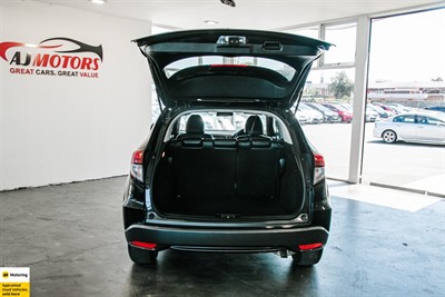 2014 Honda Vezel - Thumbnail