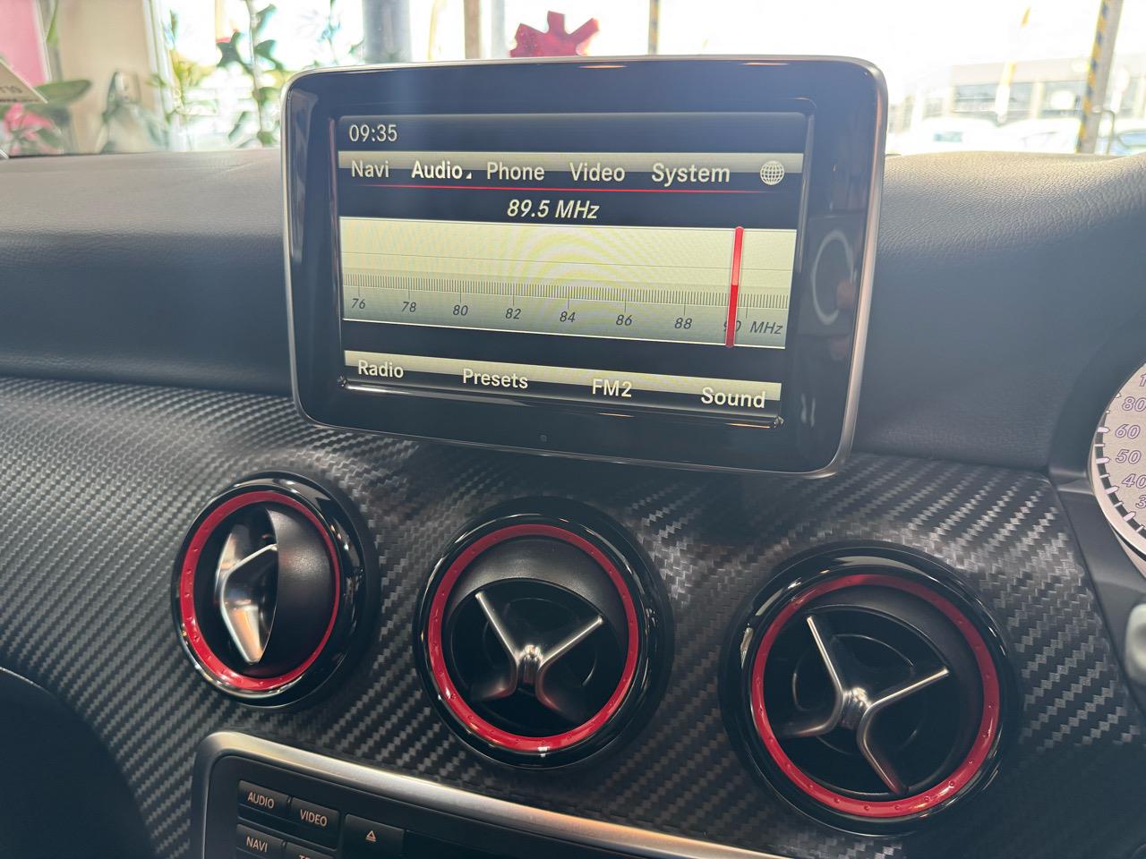 2014 Mercedes-Benz A-CLASS