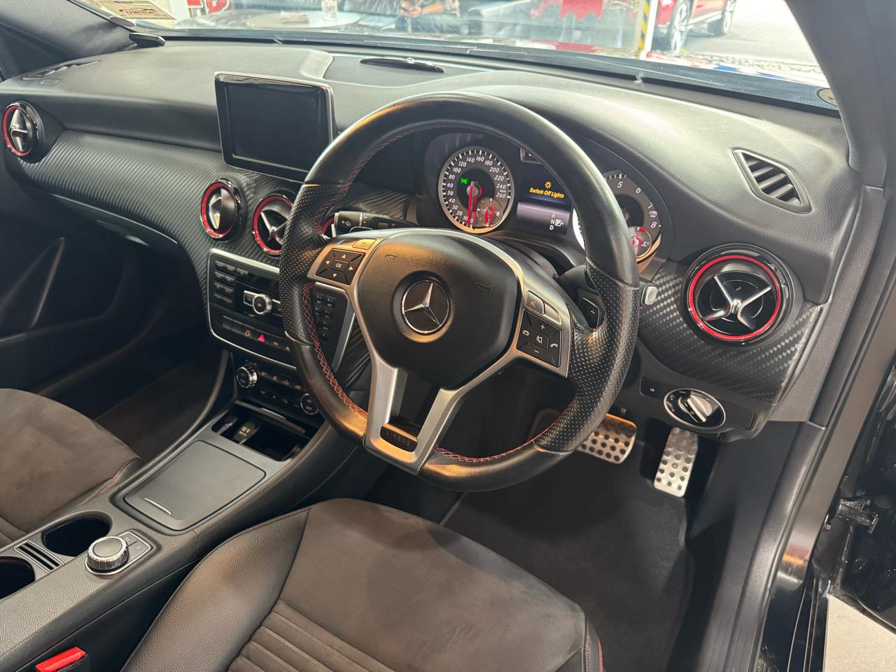 2014 Mercedes-Benz A-CLASS