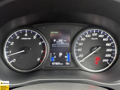 2021 Mitsubishi Outlander - Thumbnail