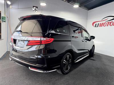 2017 Honda Odyssey - Thumbnail