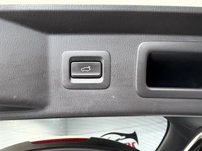 2019 Mazda CX-8 - Thumbnail