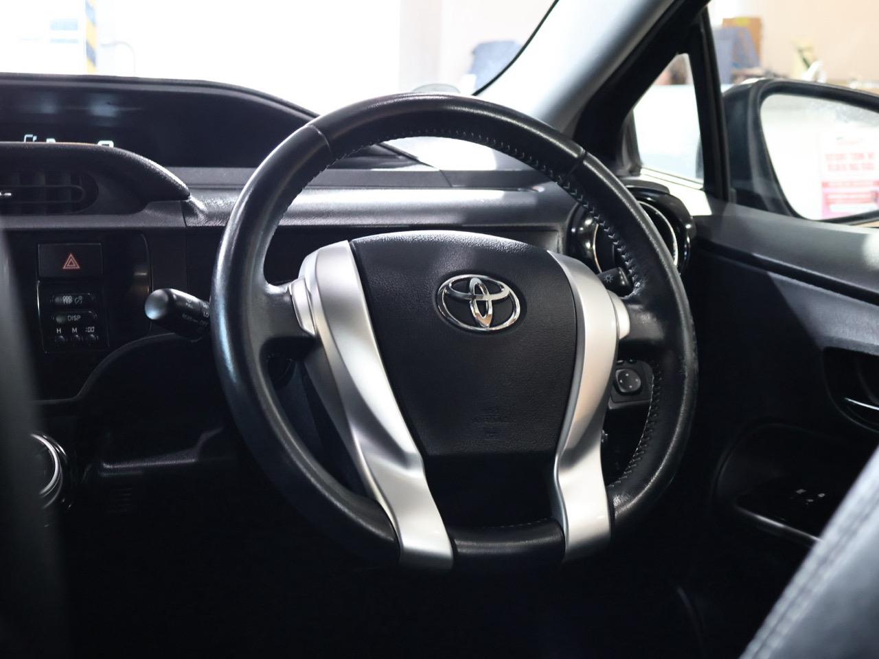 2016 Toyota Aqua