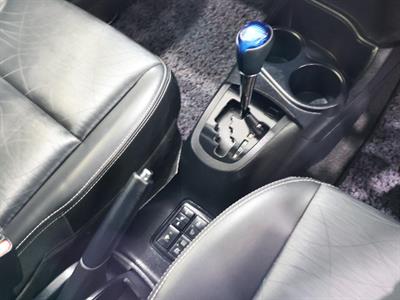 2016 Toyota Aqua - Thumbnail