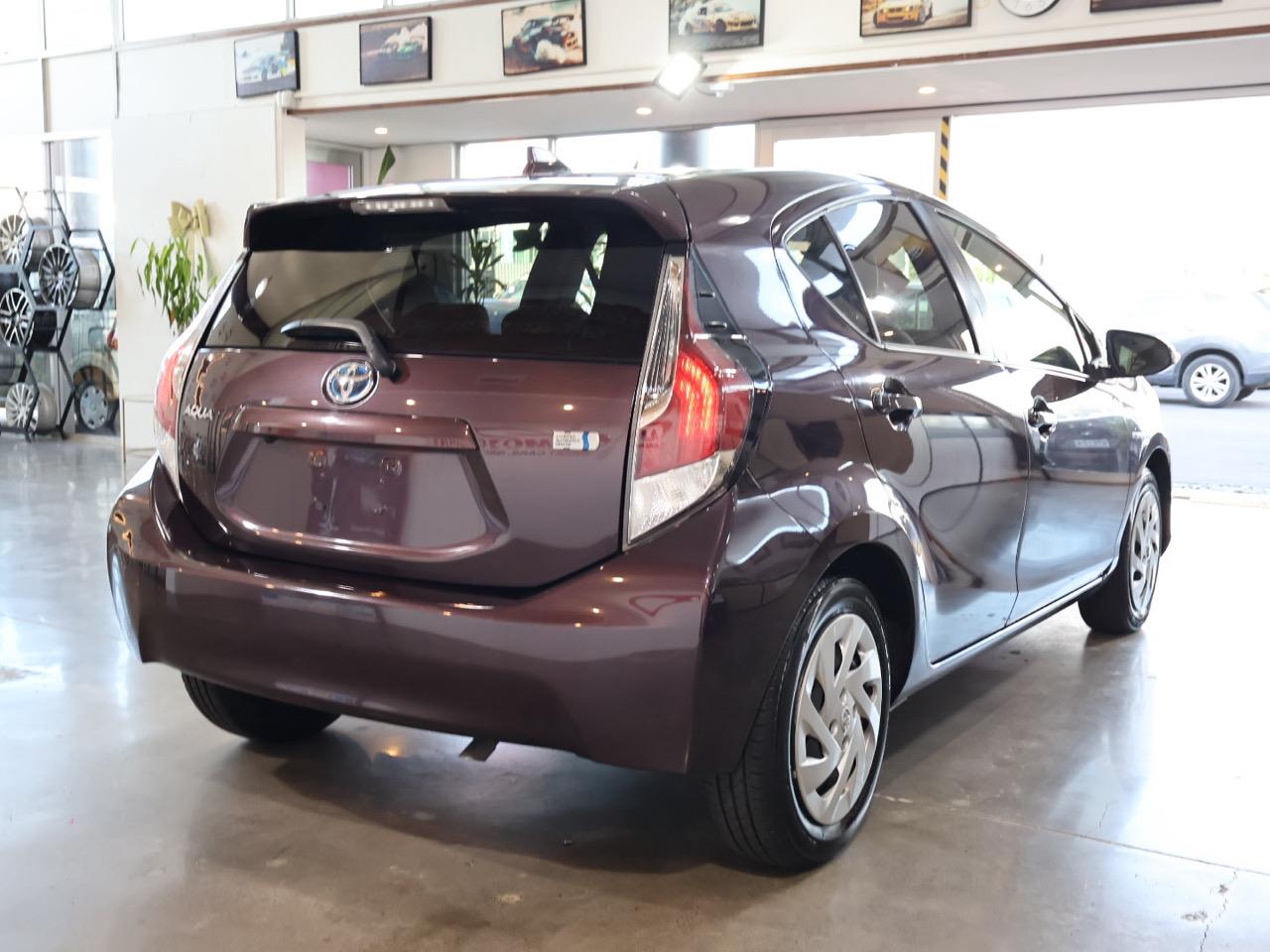 2016 Toyota Aqua