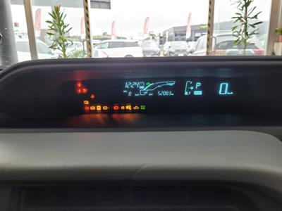 2014 Toyota Aqua - Thumbnail