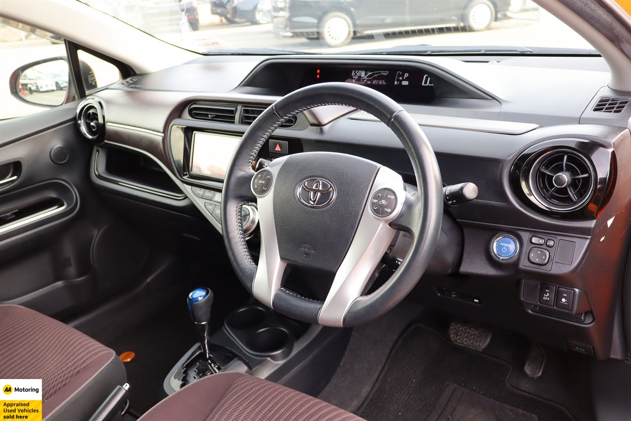 2015 Toyota Aqua