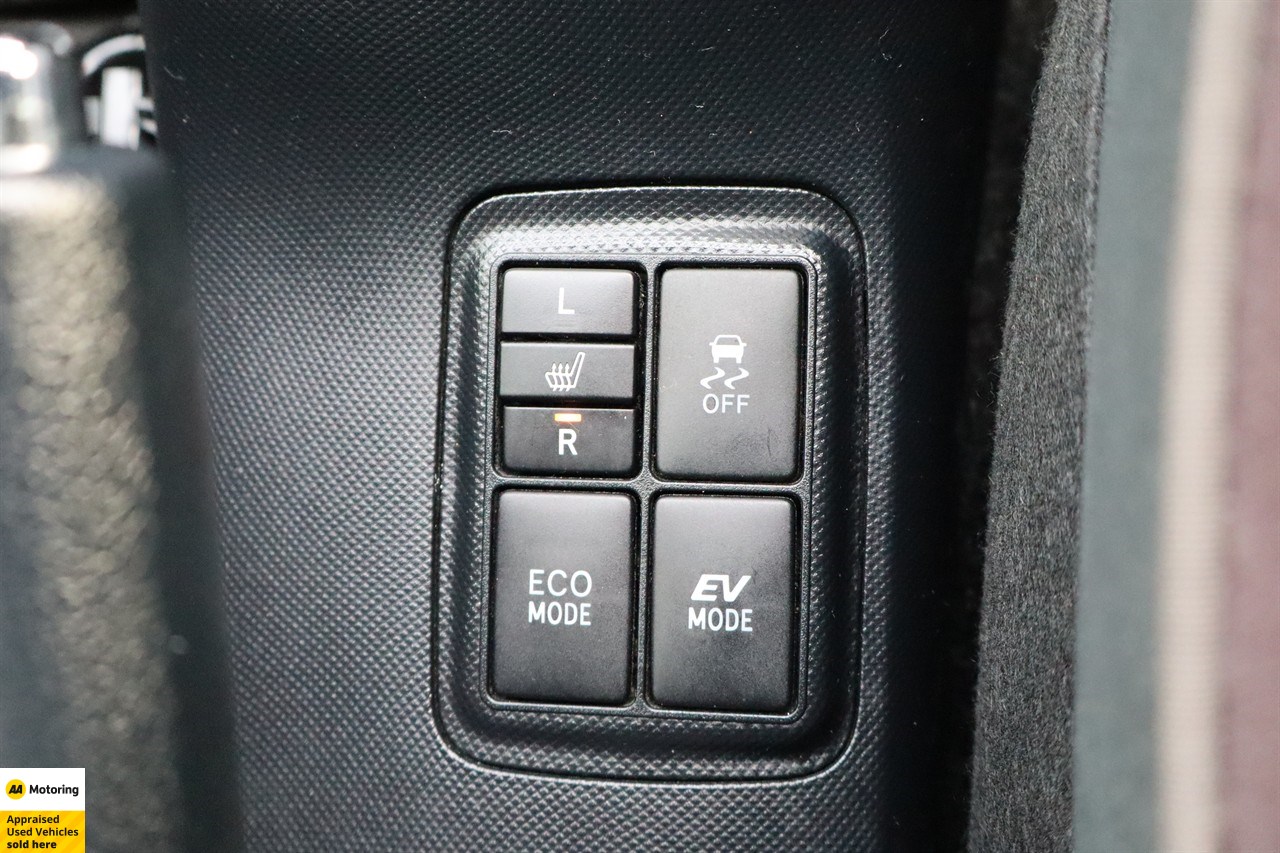 2015 Toyota Aqua