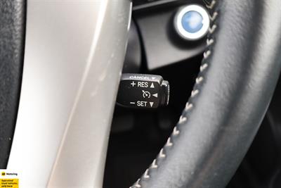 2015 Toyota Aqua - Thumbnail