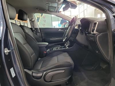 2021 Kia Sportage - Thumbnail