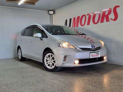 2012 Toyota Prius - Thumbnail