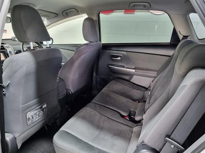2012 Toyota Prius - Thumbnail