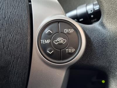 2012 Toyota Prius - Thumbnail