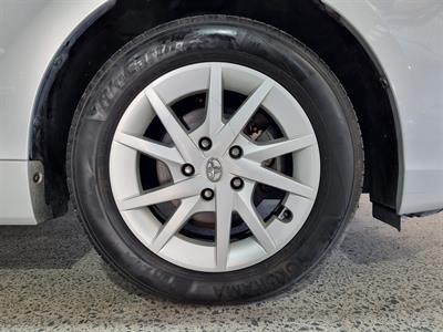 2012 Toyota Prius - Thumbnail