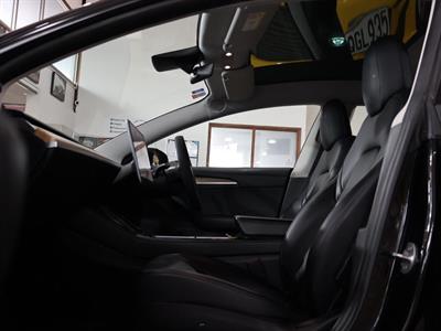 2021 Tesla Model 3 - Thumbnail