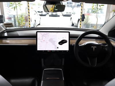 2021 Tesla Model 3 - Thumbnail