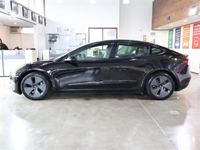 2021 Tesla Model 3 - Thumbnail