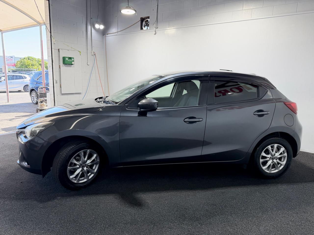 2015 Mazda Demio