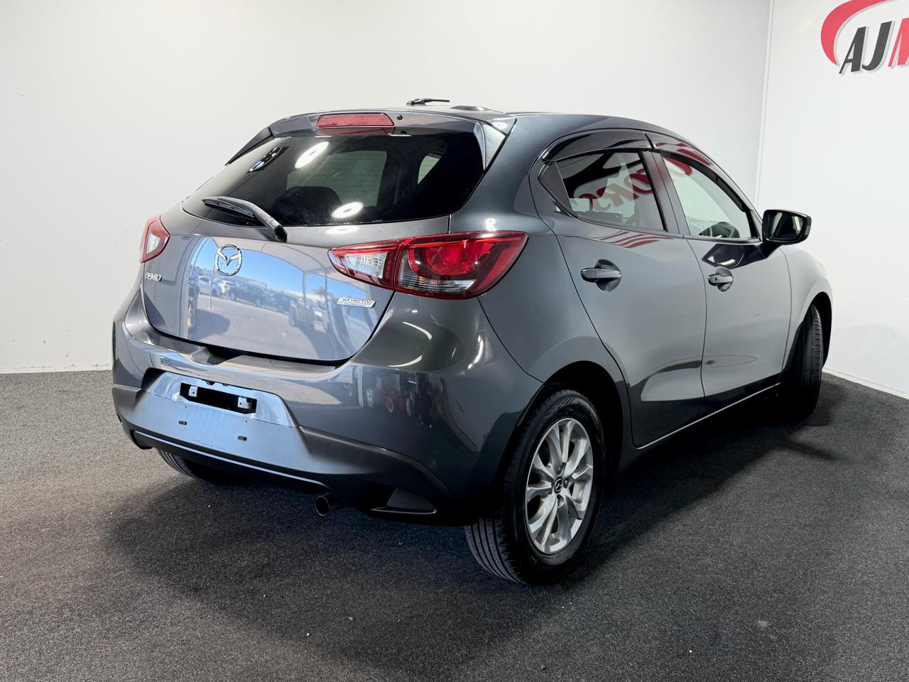 2015 Mazda Demio