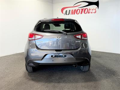 2015 Mazda Demio - Thumbnail