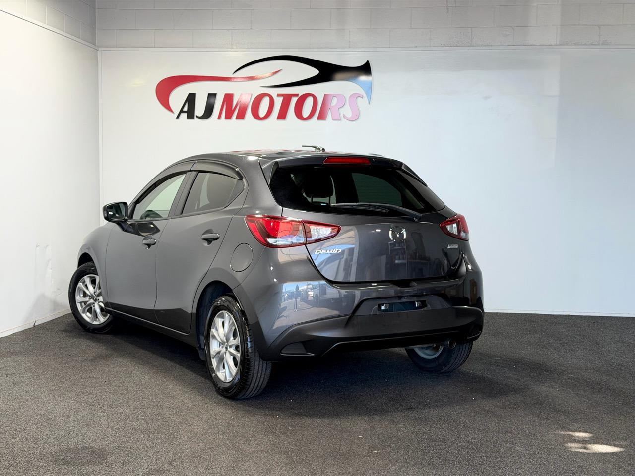 2015 Mazda Demio
