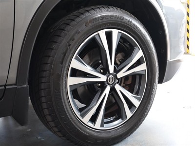 2021 Nissan X-Trail - Thumbnail