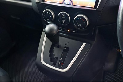 2014 Mazda Premacy - Thumbnail