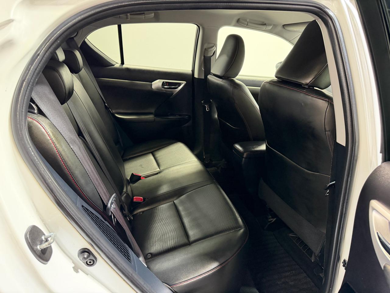 2013 Lexus CT 200h