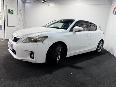 2013 Lexus CT 200h - Thumbnail