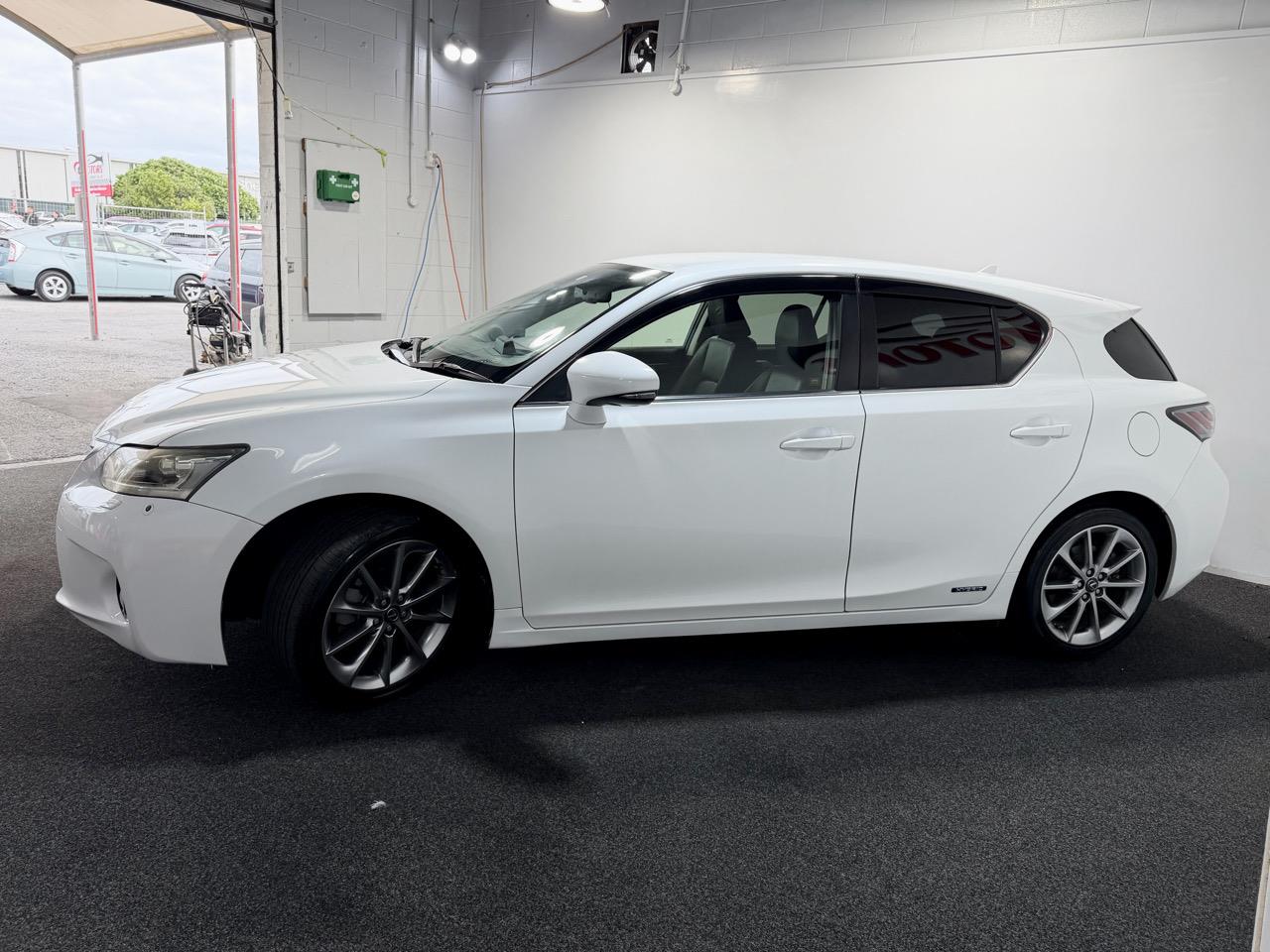 2013 Lexus CT 200h