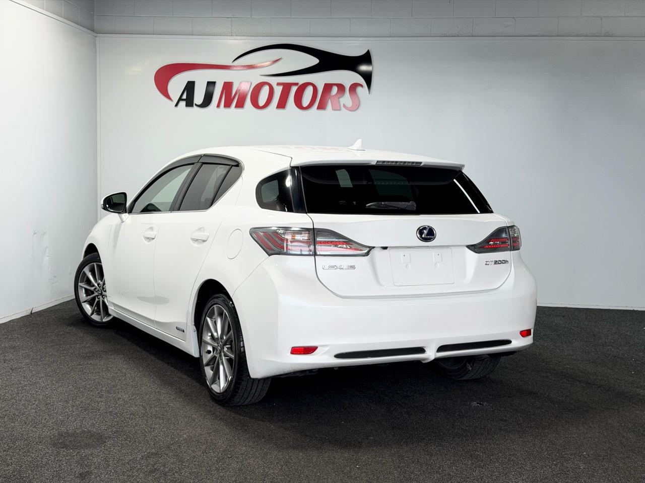 2013 Lexus CT 200h