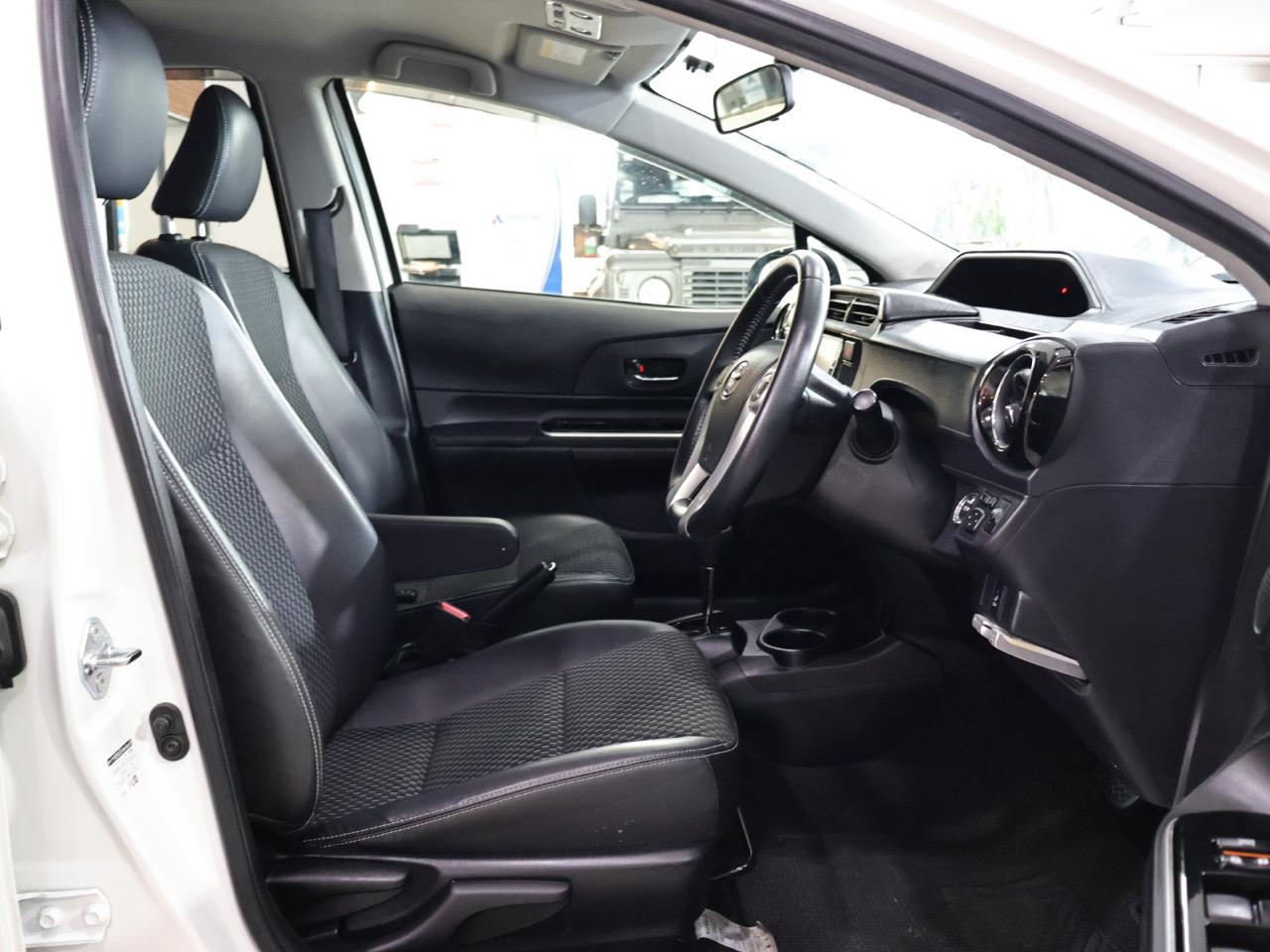 2015 Toyota Aqua