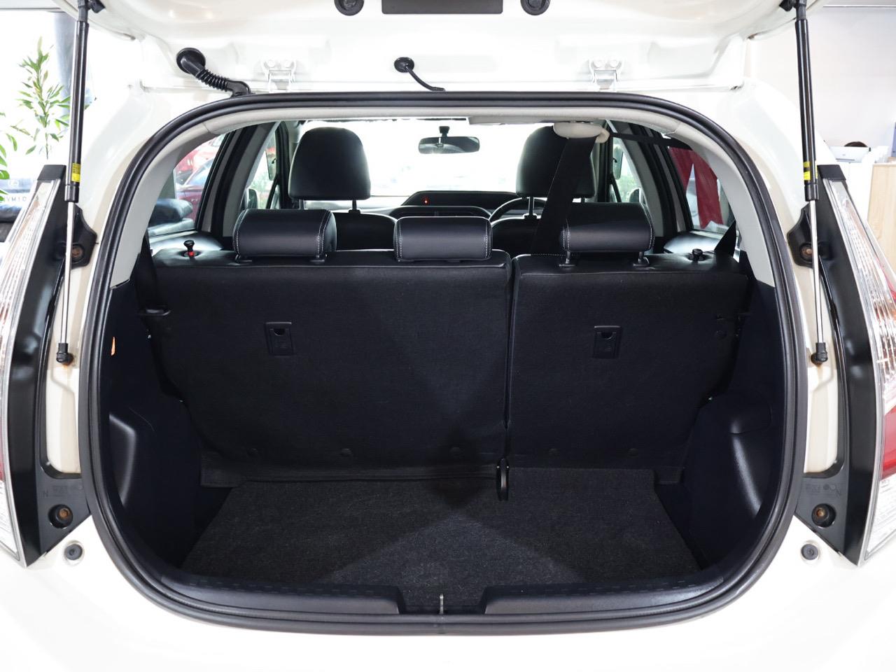2015 Toyota Aqua