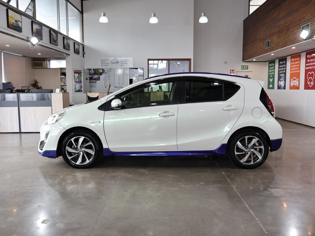 2015 Toyota Aqua