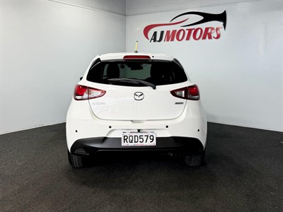 2016 Mazda Demio - Thumbnail