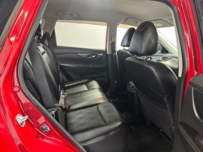 2015 Nissan X-Trail - Thumbnail