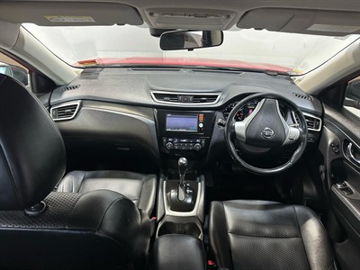 2015 Nissan X-Trail - Thumbnail
